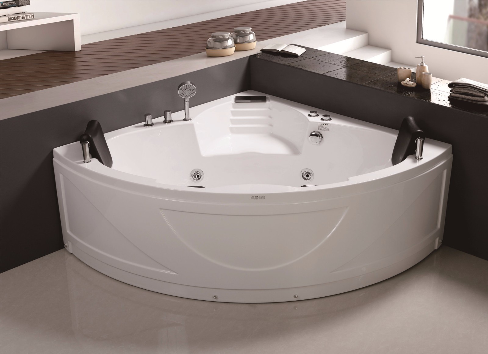 C3087 2017 Corner Sector Seat Luxury Jetted Acylic Massage Bathroom Bathtub with Cheap Price.jpg