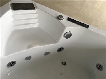 C3087 2017 Corner Sector Seat Luxury Jetted Acylic Massage Bathroom Bathtub with Cheap Price-5_副本.jpg